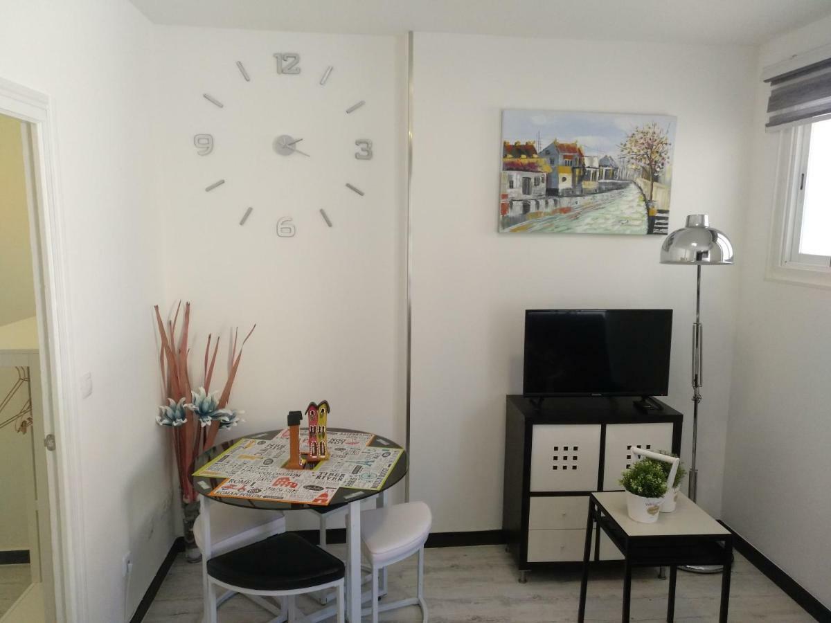 Apartamento Cigueena 1 サラゴサ エクステリア 写真