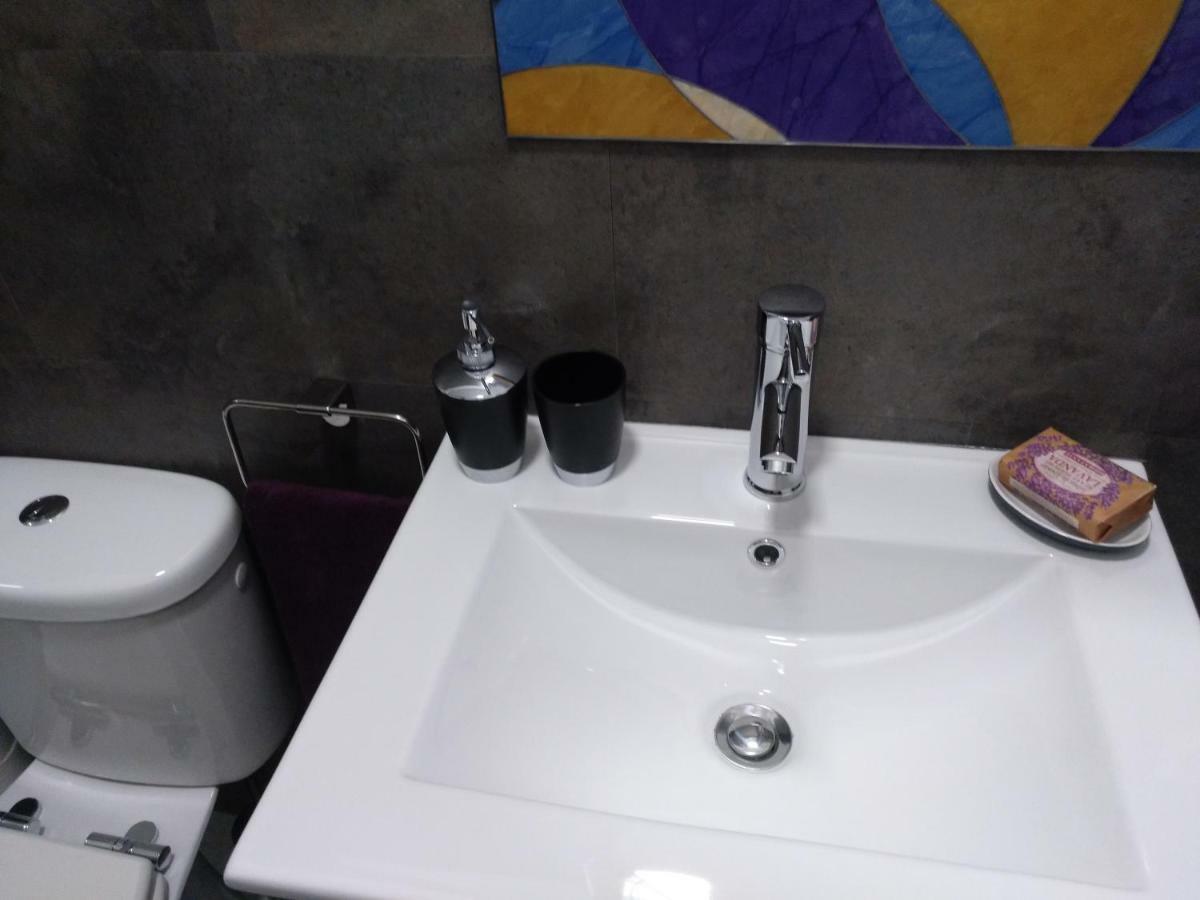 Apartamento Cigueena 1 サラゴサ エクステリア 写真